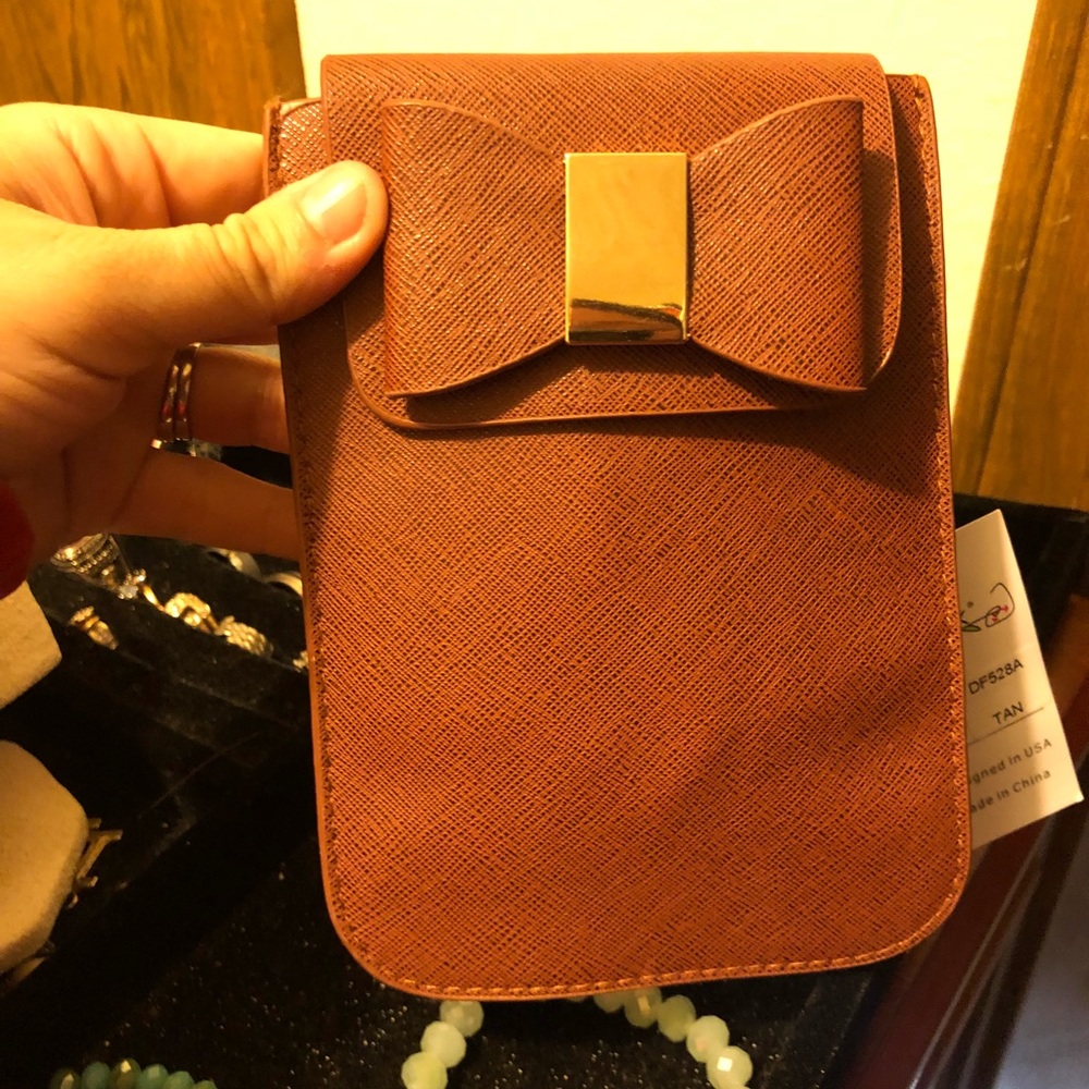 Brown cross over bag small